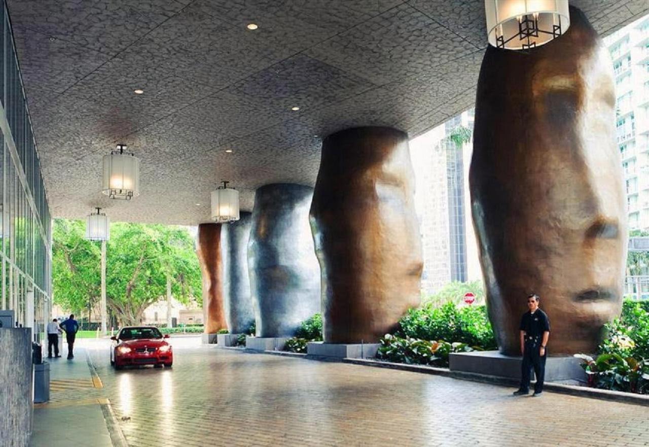 Appartamento Iconic Luxurious High Ceilings Unit Brickell W Miami Esterno foto